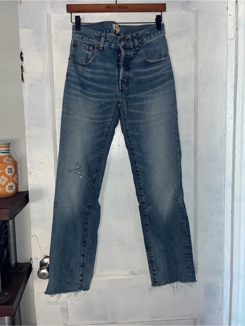 Madewell Women's Dean Easy Straight-Leg Jeans in Faded Blue Denim
